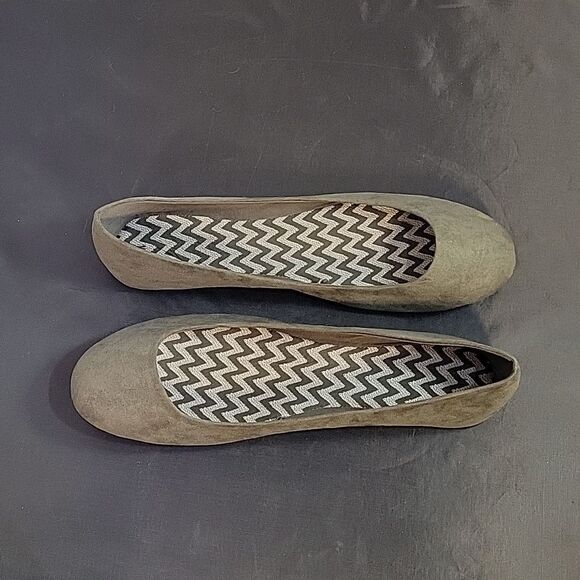 BRAND NEW BALLET FLAT ROUND TOE WOMEN"S SHOE - Picture 5 of 12